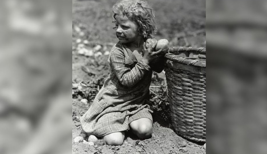 Potato picker girl Hicksville