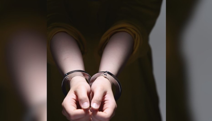 arrest handcuffs female