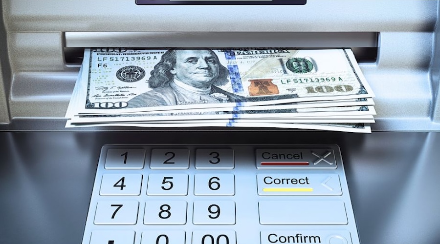Police: Islip Man Received $7K Stolen From Phone Scam Victims