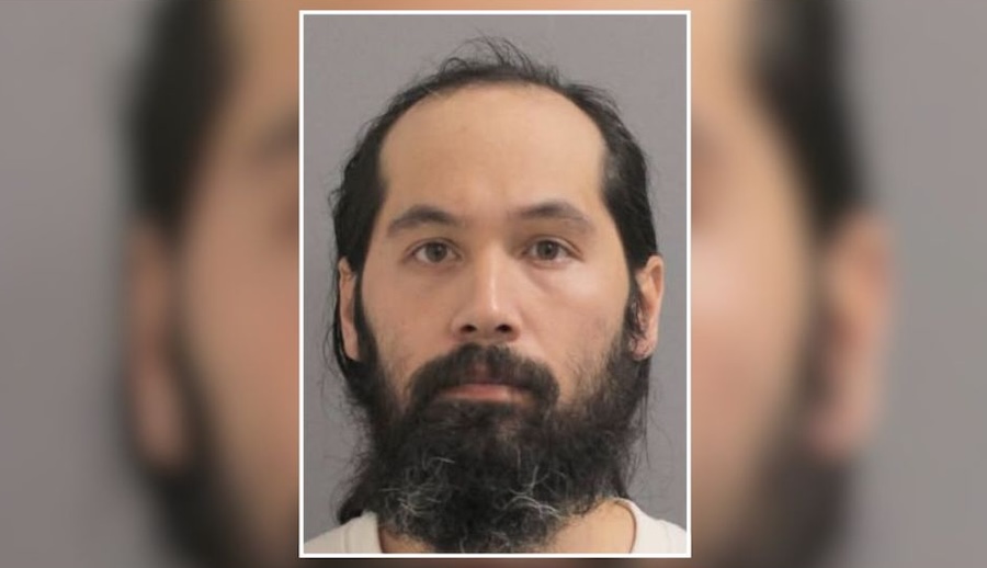 Police Seek Man Wanted on Hicksville Child Injury Charge
