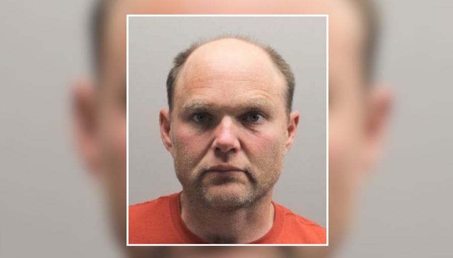 Police Seek Robert Juliano in Levittown Stolen Property Case Involving Credit Card
