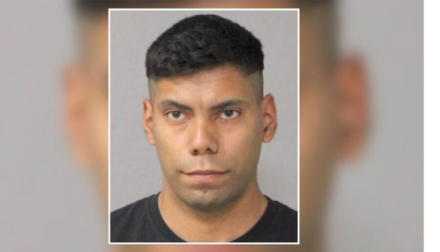 Police Seek Oscar Hernandez-Lemus in Roosevelt Criminal Impersonation Case