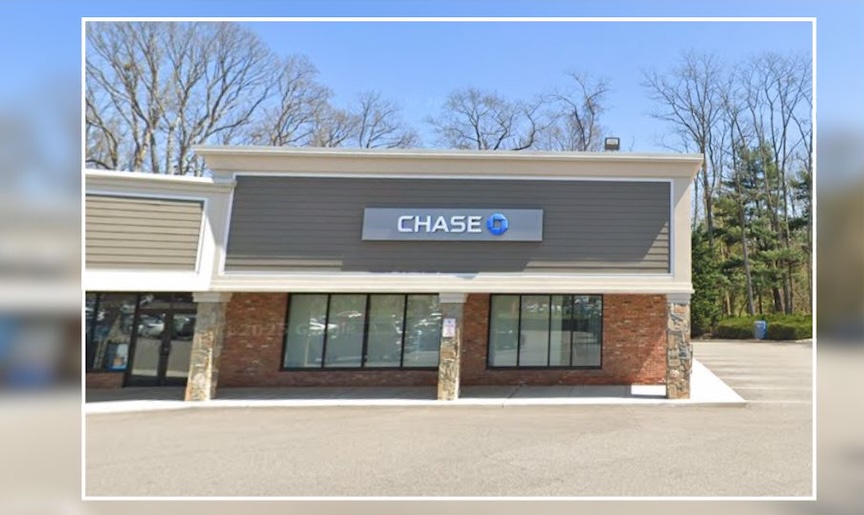 Police Seek Man Who Robbed Commack Chase Bank With Note Demanding Cash