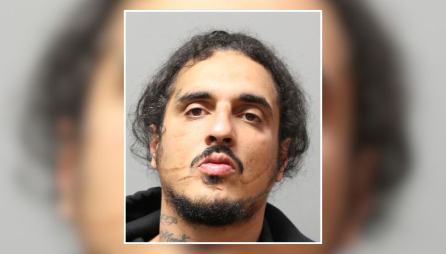 East Meadow laundromat burglary arrest ends with 2 Nassau officers injured