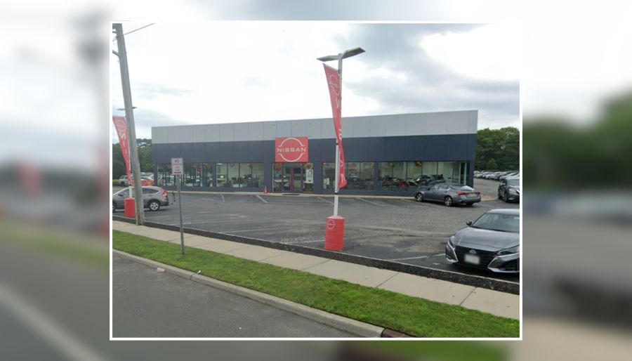 Burglars Ram Car Into Medford Nissan Dealership, Steal Dodge Charger